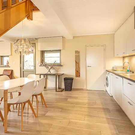 Raesborre Homes - Self Check-in *